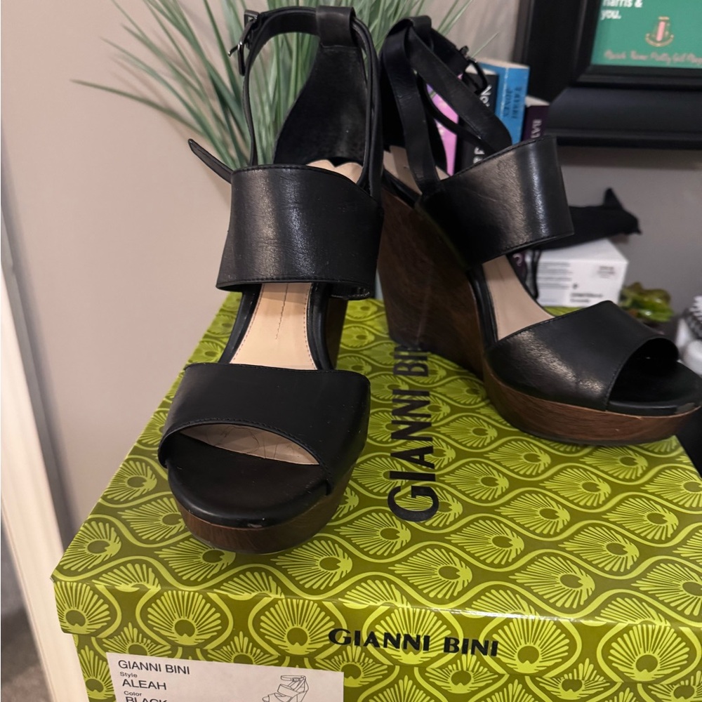 Gianni Bini Black Wedge Shoes